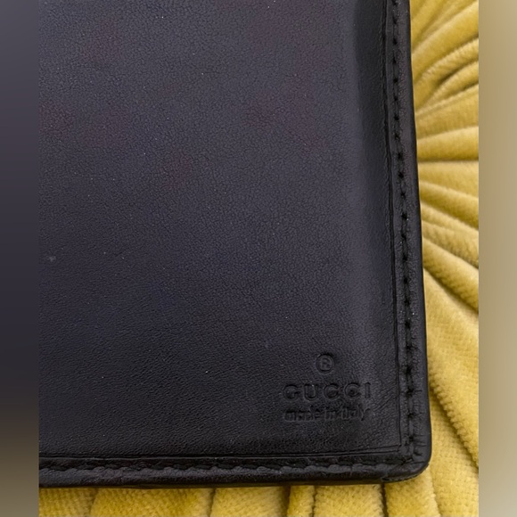 COPY - GUCCI Vintage Black Leather Wallet - Picture 6 of 8